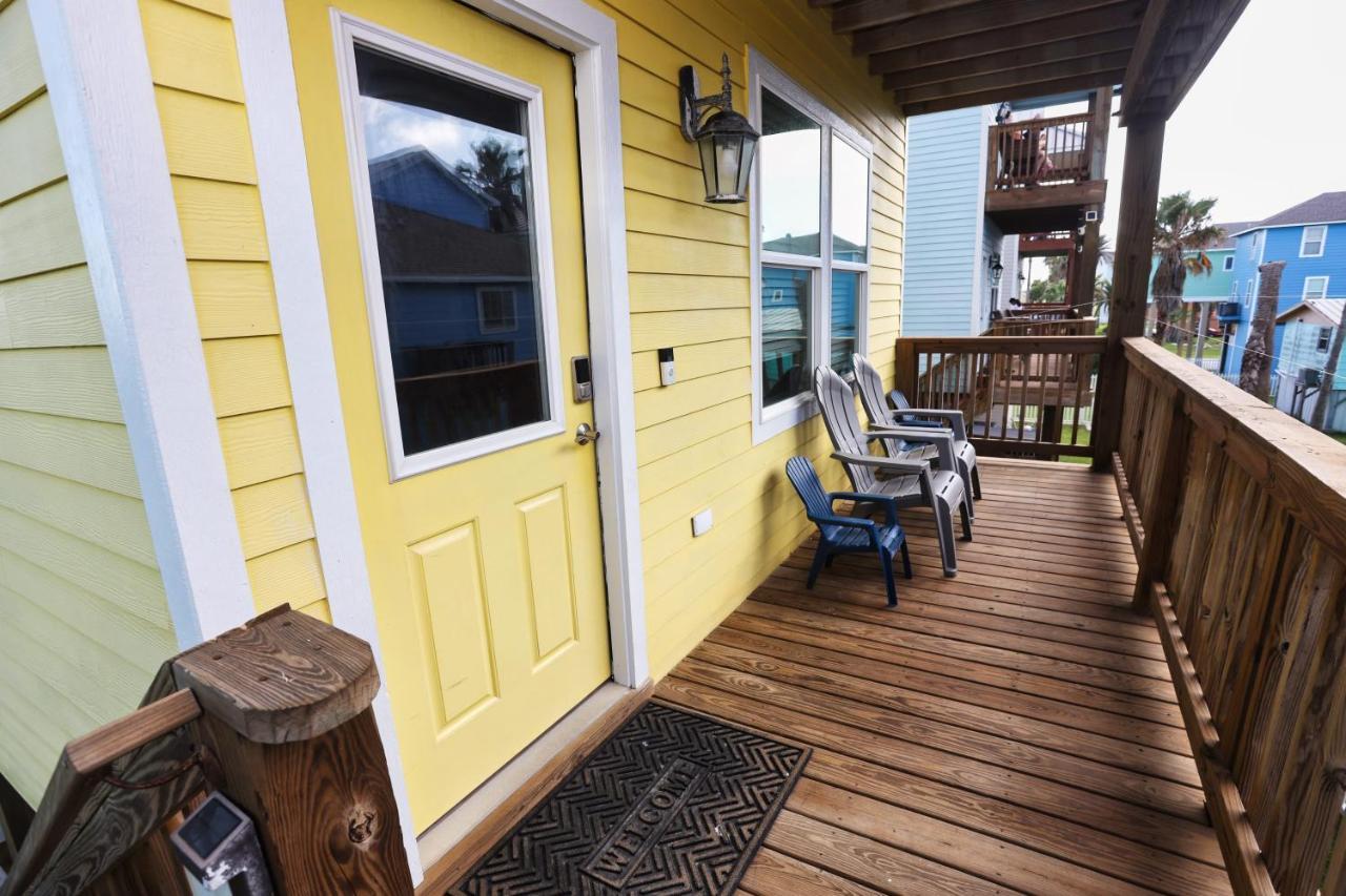 Yellow Beach Haven, Decks, Views, Mere Steps To Sand غالفيستون، تكساس المظهر الخارجي الصورة